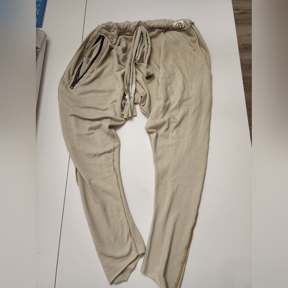 One Golden Thread soft pants ; luxury Activewear yoga lounge wear, casual style